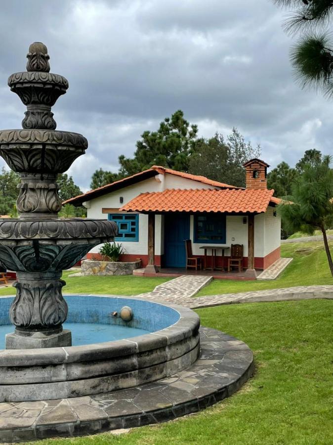 Cabanas Mazzatl Jacuzzy Mazamitla Buitenkant foto